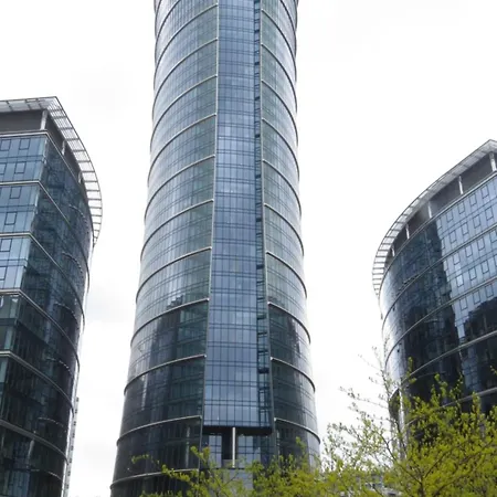 Vista Spire- Free Underground Parking - Center - Self Check-in Varşova